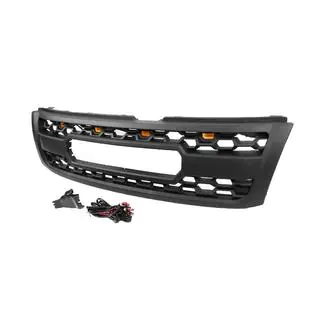Maska chladiče 2002-2004 (OffRoad) Nissan Patrol Y61 1997–2011 fotografie 2
