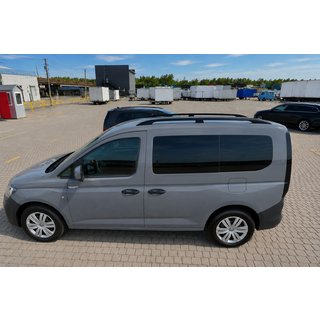 Černé střešní ližiny (turecký design) Ford Connect 2021– fotografie 2