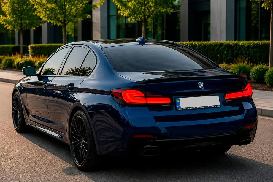 BMW řada 5 G30/G31 2017–2023 Zadní světla design LCI (2017-2020, jednotlivě) Image