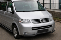 Volkswagen T5 Multivan 2003–2010 Přední ochranný rám Wave Black (nerez) fotografie 1