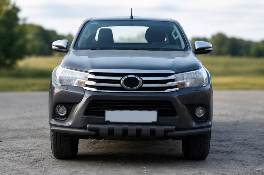Toyota Hilux 2015– Přední ochranný rám F3-34 Black (nerez.) Image