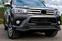 Toyota Hilux 2015– Přední ochranný rám ST007 Black (nerez) fotografie 1
