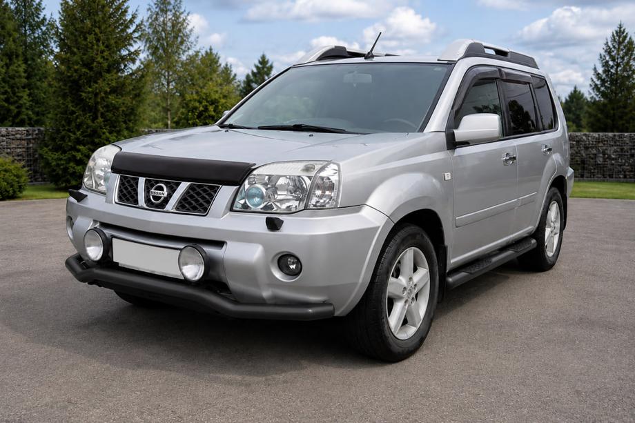 Nissan X-trail T30 2002–2007 Přední ochranný rám ST007 Black (nerez) Image