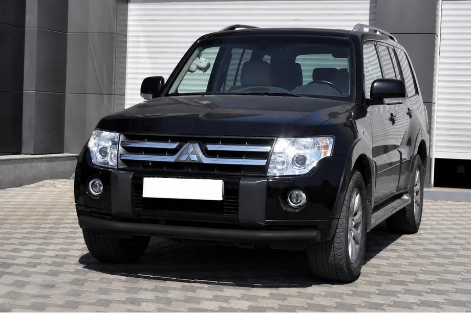 Mitsubishi Pajero Wagon IV 2006–2021 Přední ochranný rám ST008 Black (nerez) Fotografie 2