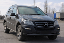 Mercedes ML W164 2005–2011 Přední ochranný rám ST008 Black (nerez) fotografie 2