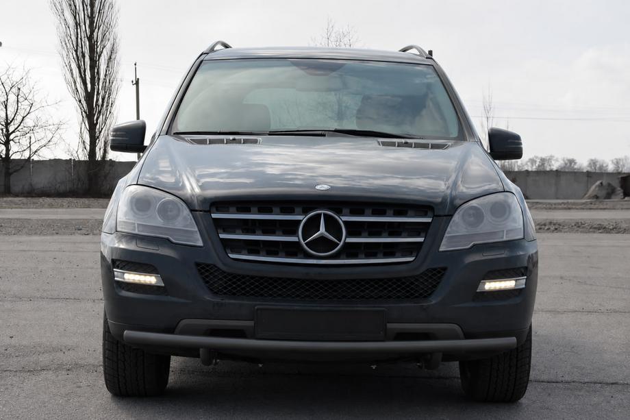 Mercedes ML W164 2005–2011 Přední ochranný rám ST008 Black (nerez) Image