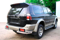 Mitsubishi Pajero Sport 1996–2007 Zadní dvojité rohy (2 ks, nerez) fotografie 1