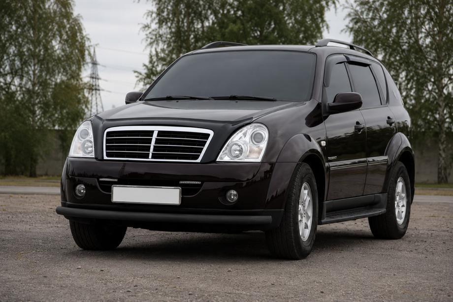 SsangYong Rexton I 2001–2017 Přední ochranný rám ST008 Black (nerez) Image