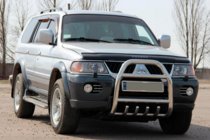 Mitsubishi Pajero Sport 1996–2007 Nerezový přední ochranný rám QT007 fotografie 2