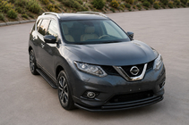 Nissan X-trail T32/Rogue 2014–2021 Přední ochranný rám ST014 Black (nerez) fotografie 1