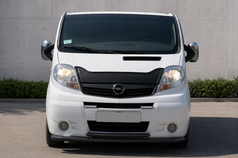 Renault Trafic 2001–2015 Přední ochranný rám ST014/2 Black (nerez.) Image