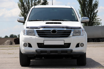 Toyota Hilux 2006–2015 Přední ochranný rám ST015 Black (nerez) fotografie 1