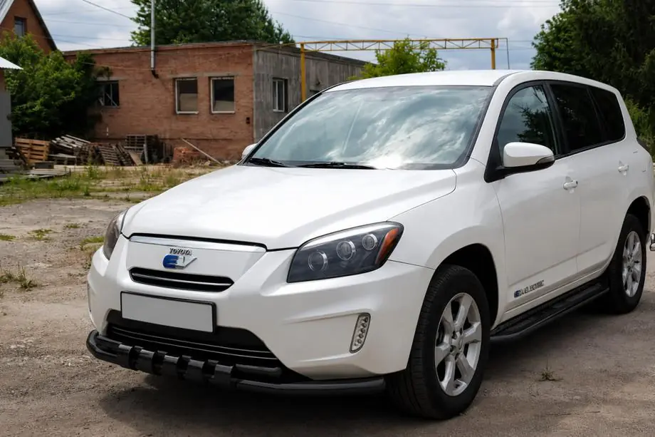 Toyota Rav 4 2006–2013 Přední ochranný rám ST015 Black (nerez) Fotografie 3