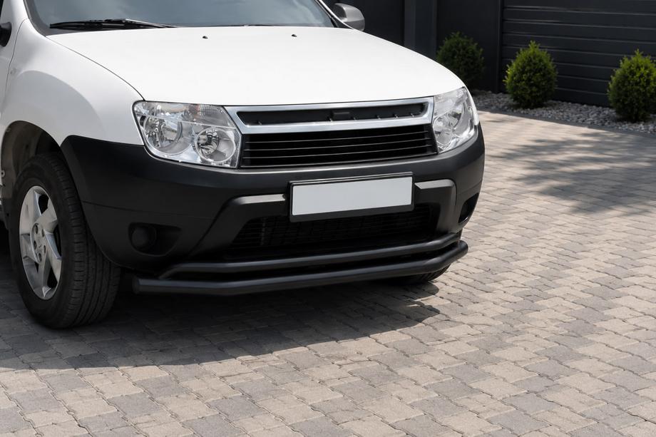 Renault Duster 2008–2017 Přední ochranný rám ST017 Black (nerez) Image
