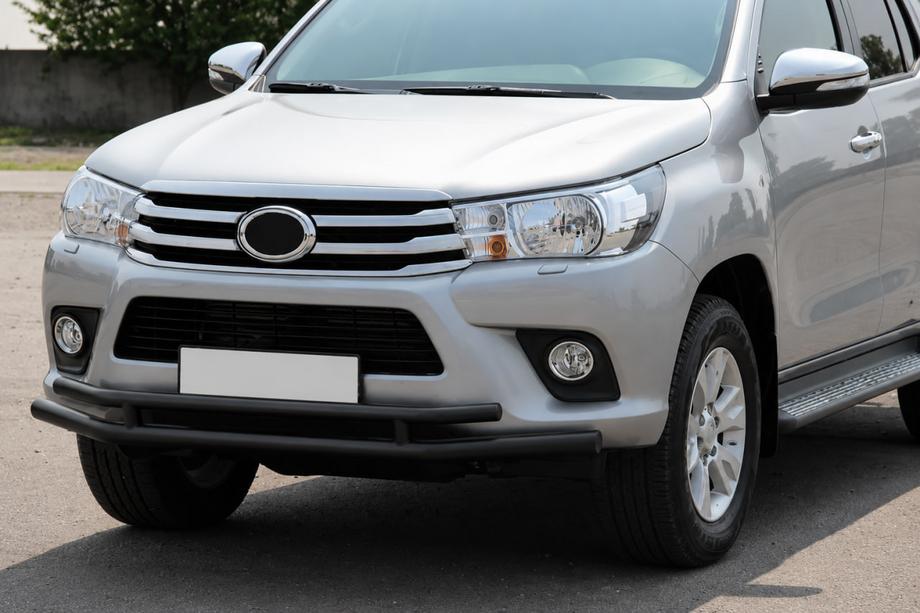 Toyota Hilux 2015– Přední ochranný rám ST018 Black (nerez) Image