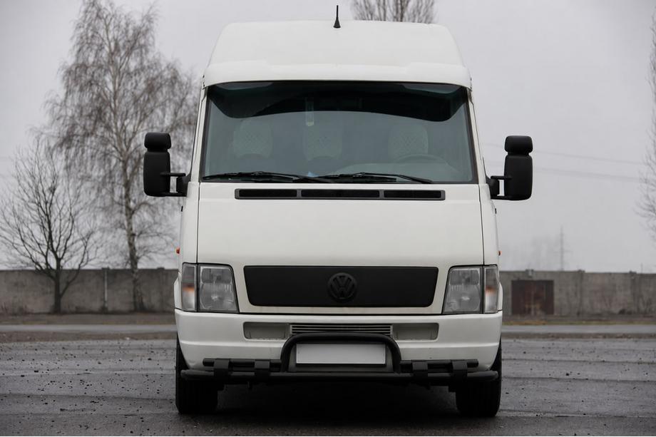 Volkswagen LT 1995–2006 Přední ochranný rám ST020 Black (nerez) Image