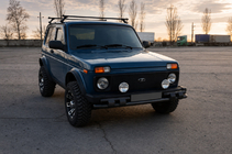 Lada Niva a Urban 1977– Přední ochranný rám ST015 Black (nerez) fotografie 3