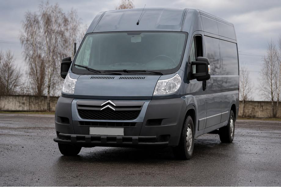 Peugeot Boxer 2006–2025 Přední ochranný rám ST015 Black (nerez) Image