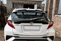 Toyota C-HR 2016–2023 Integrované střešní podélníky šedé OEM (ABS plast, montáž lepením) fotografie 6