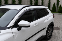 Toyota Corolla Cross 2020– Integrované střešní ližiny černé OEM (ABS plast, montáž lepením) fotografie 4