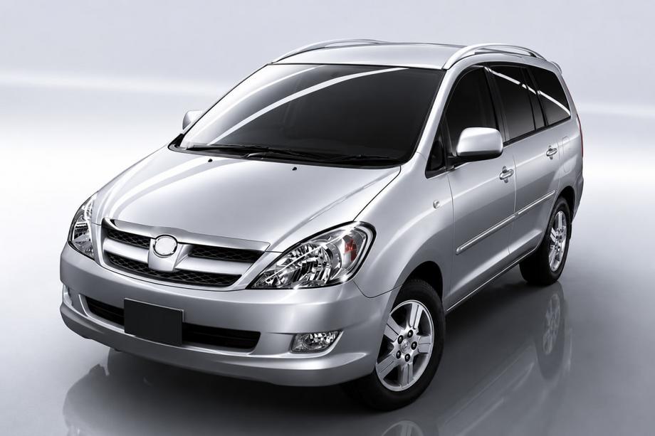 Toyota Innova 2015– Integrované střešní podélníky šedé OEM (hliník) Image