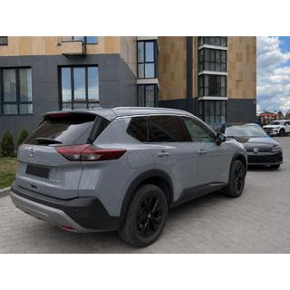Integrované střešní ližiny šedé OEM (ABS plast) Nissan X-trail T33/Rogue 2022– fotografie 3