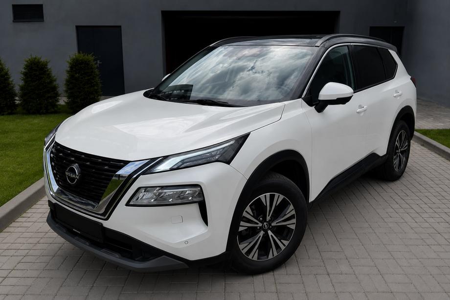 Nissan X-trail T33/Rogue 2022– Integrované střešní ližiny černé OEM (ABS plast, montáž lepením) Image