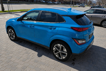 Hyundai Kona 2017–2023 Střešní ližiny šedé OEM (hliník, montáž lepením) fotografie 2