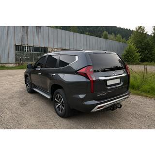 Integrované střešní ližiny černé OEM (2019-, hliník) Mitsubishi Pajero Sport 2015– fotografie 3