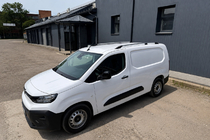 Citroen Berlingo/Multispace 2018– Chromované střešní ližiny (turecký design) Long, kovové nohy fotografie 4
