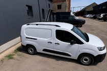 Citroen Berlingo/Multispace 2018– Černé střešní ližiny (turecký design) Standardní, plastové patky fotografie 1