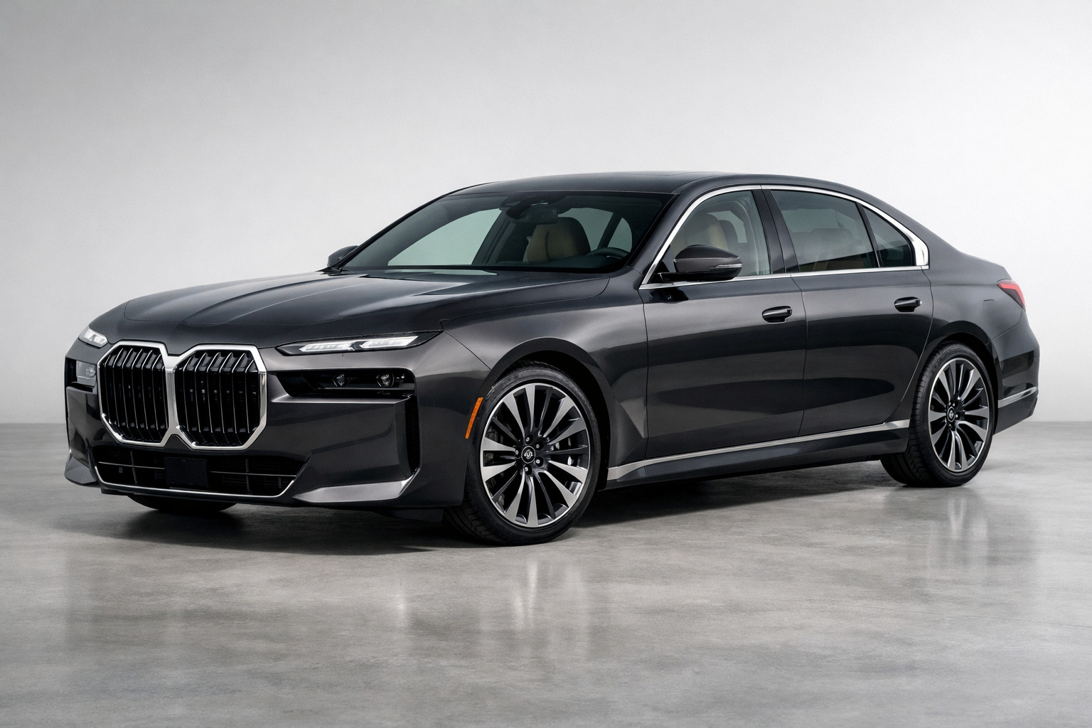 Test BMW řady 7 G70/G71 (2022–): vlajková loď pro milovníky technologií