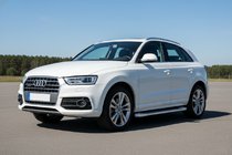 Audi Q3 2011–2019 Boční nášlapy Allmond White (2 ks, hliník) fotografie 1