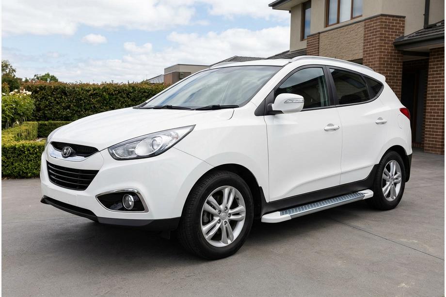 Hyundai IX-35 2010–2015 Boční nášlapy Allmond White (2 ks, hliník) Image