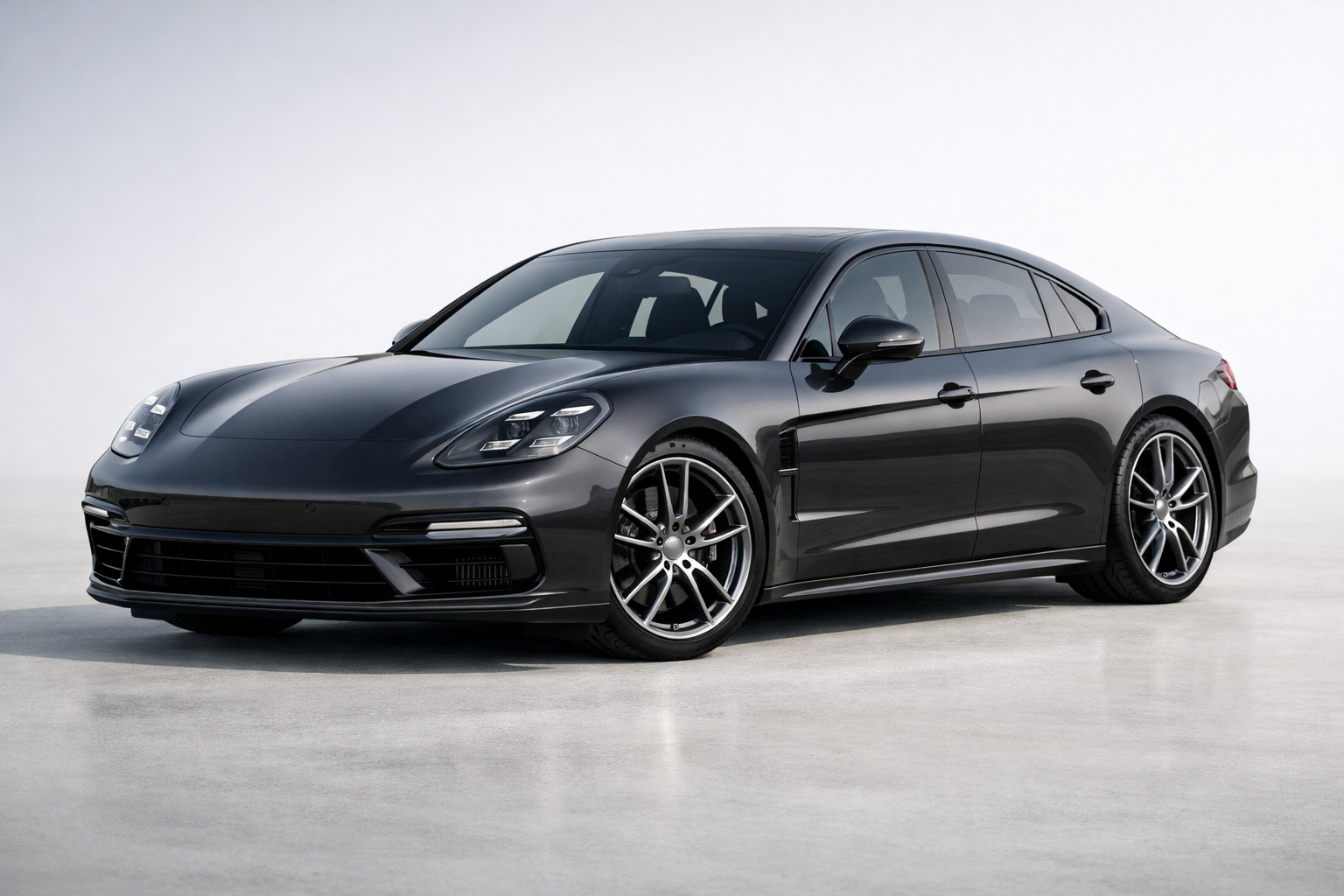 Recenze Porsche Panamera: velké Porsche nejen na machrování