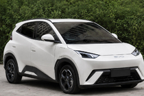 BYD Dolphin 2025– Černé OEM střešní ližiny (ABS plast, montáž lepením) fotografie 1