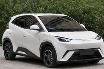 BYD Dolphin 2025– Strešní relingy šedé OEM (ABS plast, montáž lepením) fotografie 1