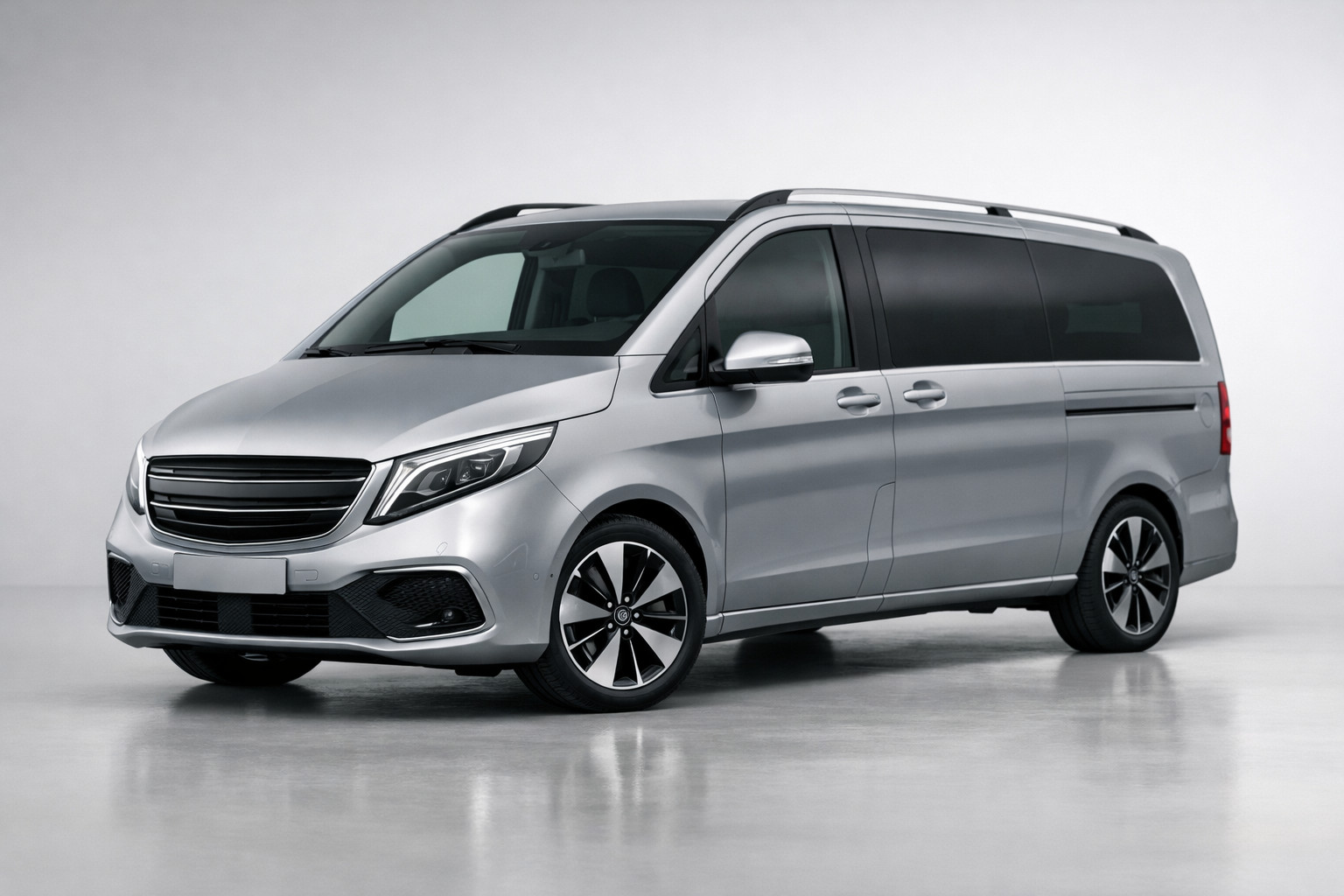 Recenze Mercedes-Benz EQV 300: elektrický minivan pro byznys i rodinu