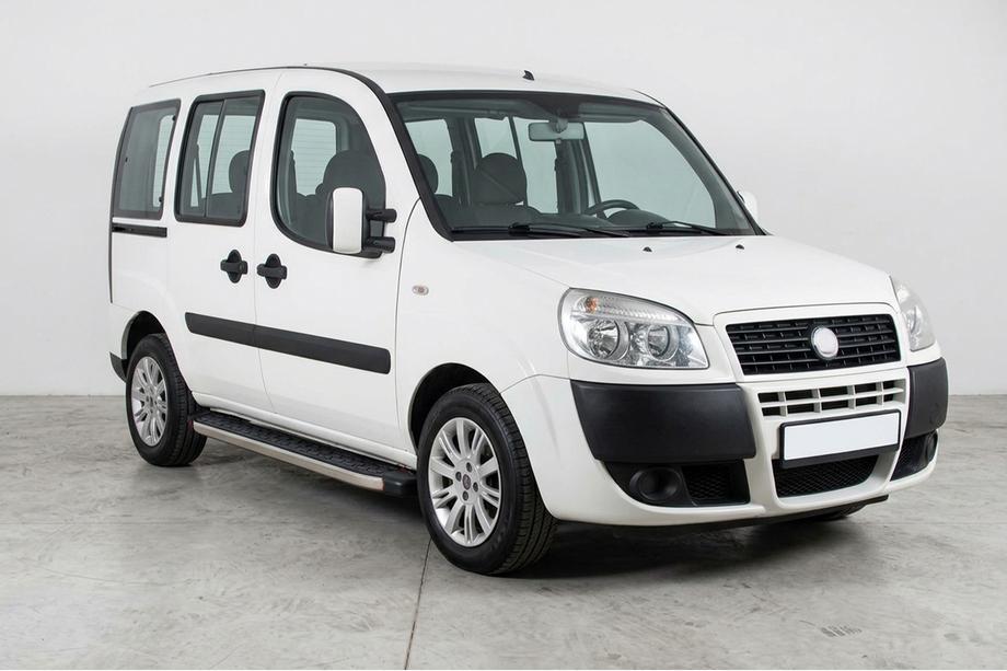 Fiat Doblo I 2005–2010 Boční prahy BlackLine (2 ks, hliník) Image