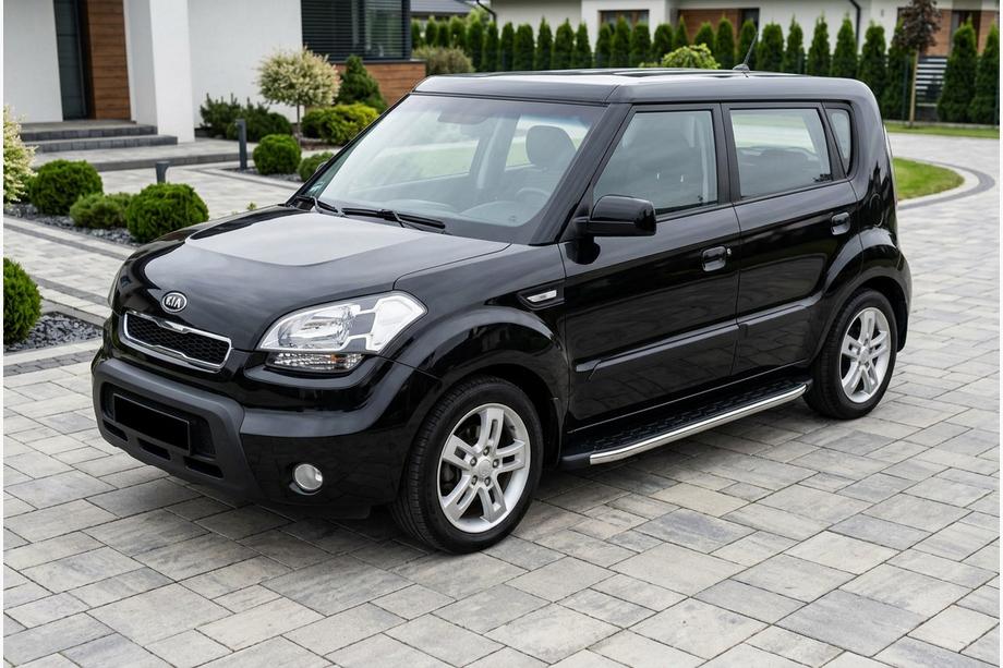 Kia Soul I 2008–2013 Boční prahy BlackLine (2 ks, hliník) Image
