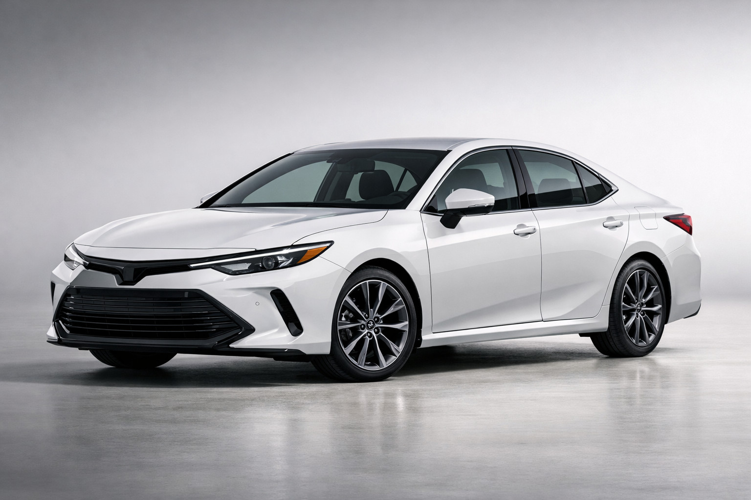 Test Toyota Camry XV80: nový hybridní sedan do města i na dálnici