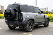Land Rover Defender 2019– Sada bodykitu (OCTA) pro 90 fotografie 3
