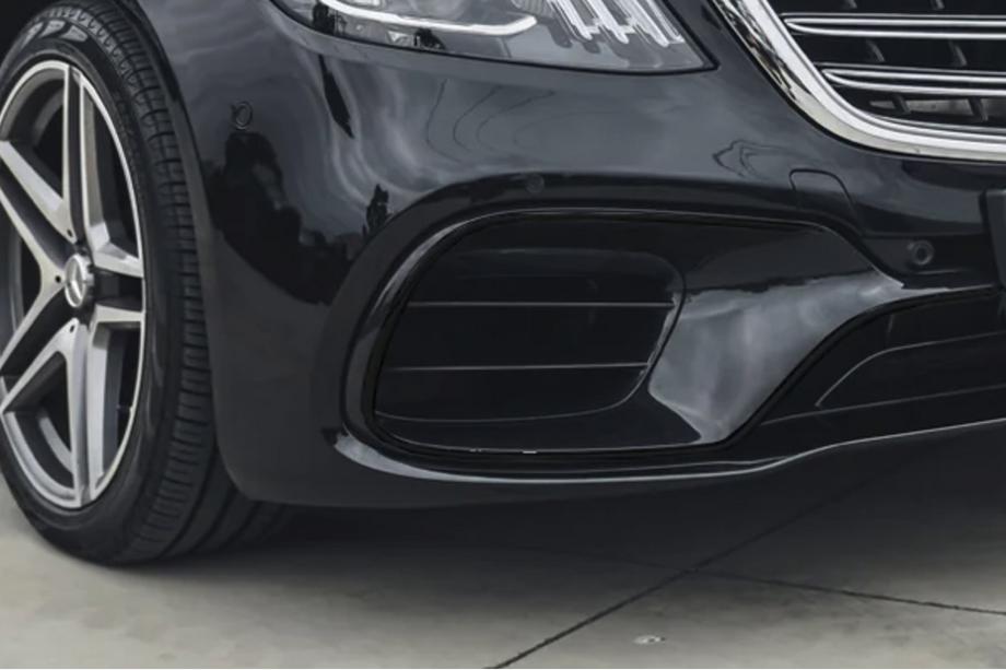 Mercedes S-Class W222 2013–2022 Přední rámeček do nárazníku S63 2018-2020 (pravý) Image