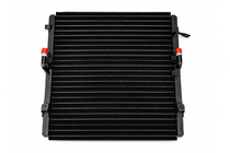 Toyota Land Cruiser 100 1998–2007 Chladič klimatizace fotografie 2