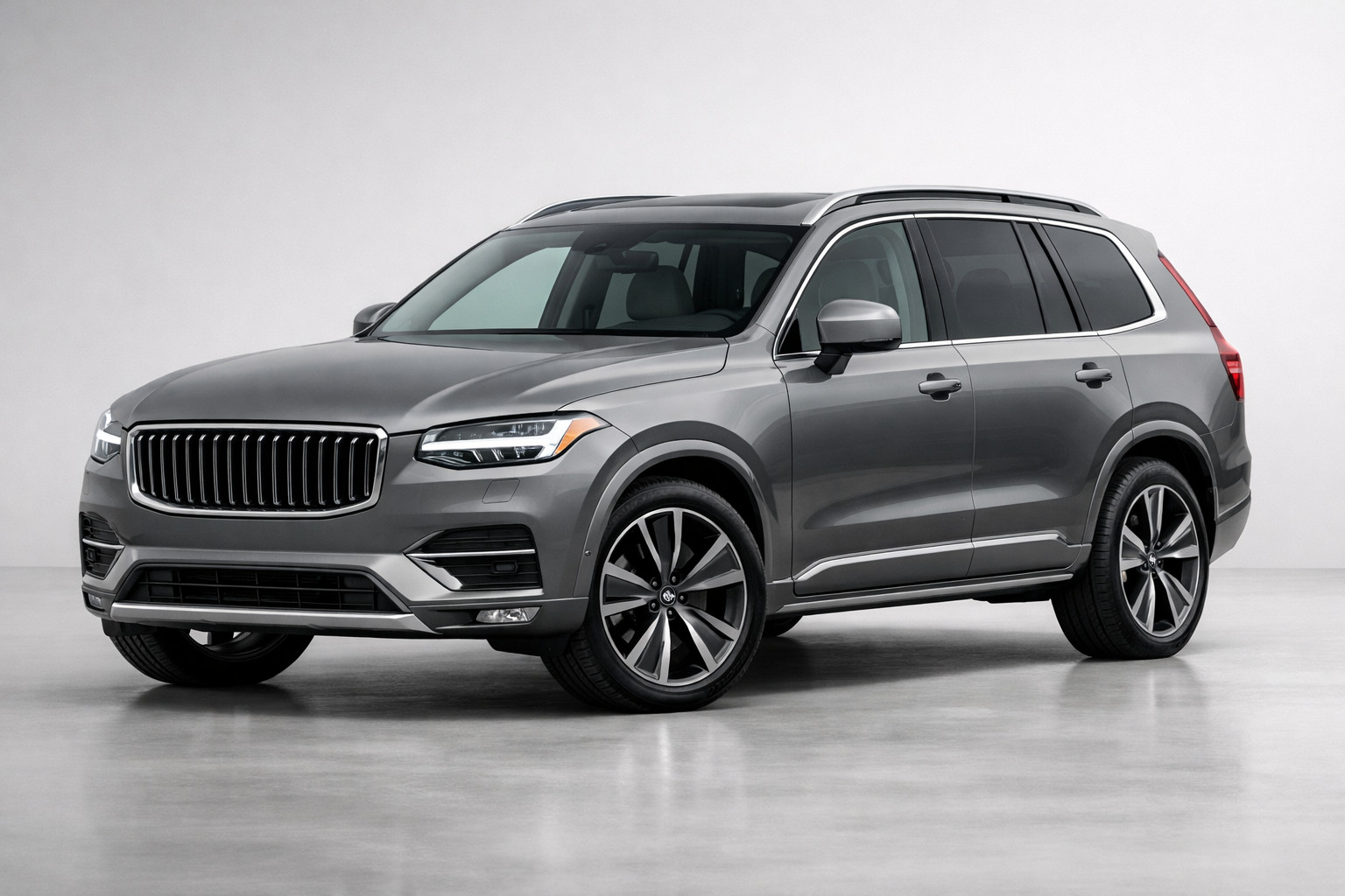 Test Volvo XC90 2025 (2. generace): velké SUV pro rodinu