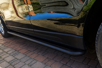 Audi Q5 2008–2017 Boční nášlapy Premium Black (2 ks, nerez) fotografie 1
