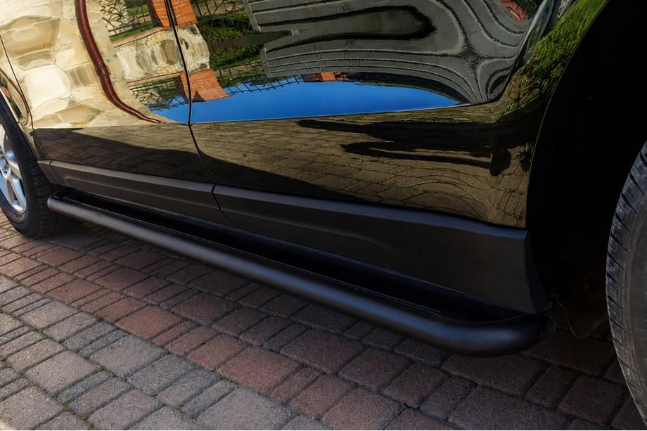 Audi Q5 2008–2017 Boční nášlapy Premium Black (2 ks, nerez) Image