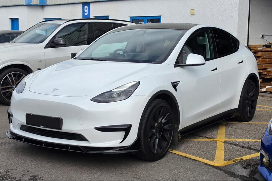 Tesla Model Y 2020– Sada bodykitu Fast Aerokit (pro 2020–2024) Image
