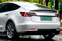 Tesla Model 3 2017– Difuzor zadního nárazníku Turbo (pro 2017-2023) fotografie 2