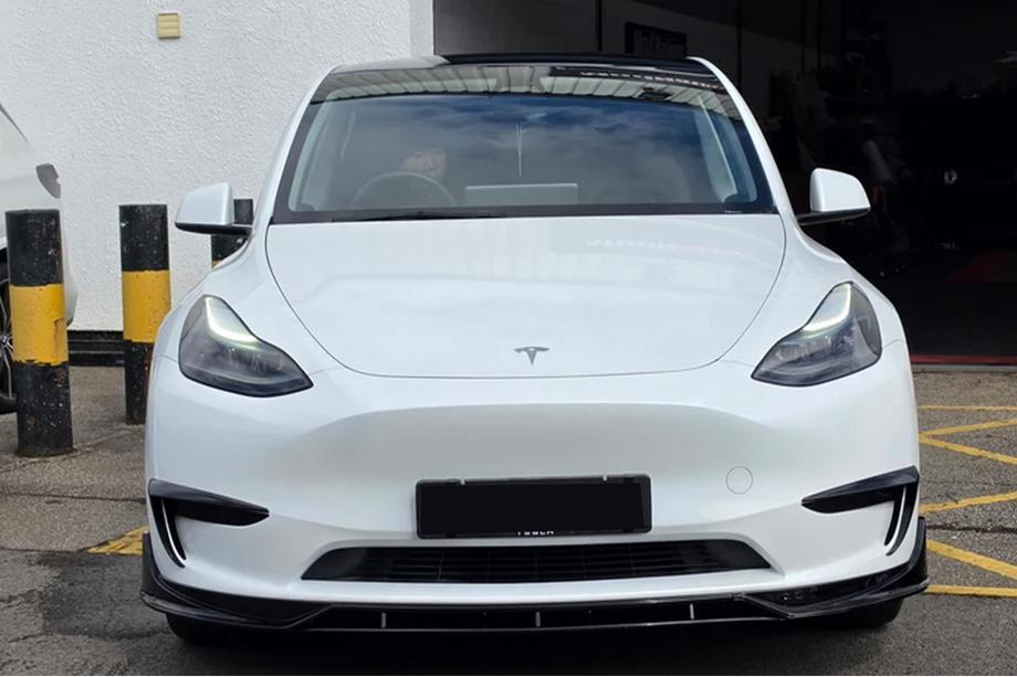 Tesla Model Y 2020– Přední spoilerový lem Lip Fast (pro 2020-2024) Image